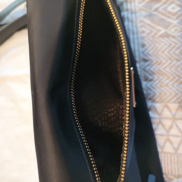 2 for 1 Kate Spade Crossbodies - Picture 14 of 16